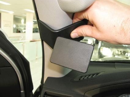 ProClip do Toyota LandCruiser V8 08-15