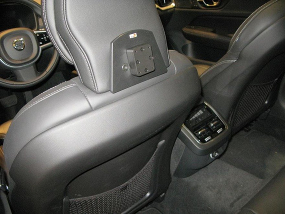 System mocowania do zagłówka w Volvo Volvo S90 / V90 / XC60 / XC90