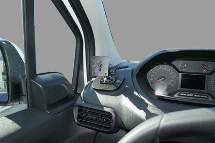 Bardzo mocny, bezinwazyjny wspornik montażowy do Peugeot Partner 2019