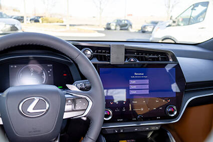 ProClip do Lexus seria RZ 2023-2026