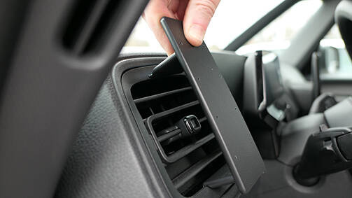 ProClip do Volkswagen ID. Buzz Cargo 2023-2026