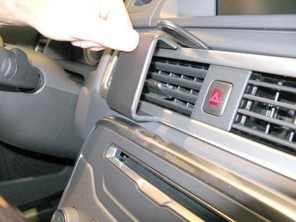 ProClip do Volvo V70 II 12-16