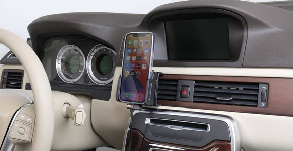 Uchwyt Apple CarPlay z kablem Lightning do iPhone
