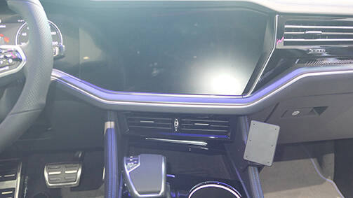 Brodit ProClip uchwyt do Volkswagen Touareg 2024-2025