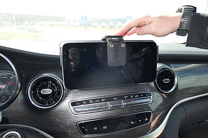 Wzmocniony ProClip do Mercedes Benz EQV 2022-2023