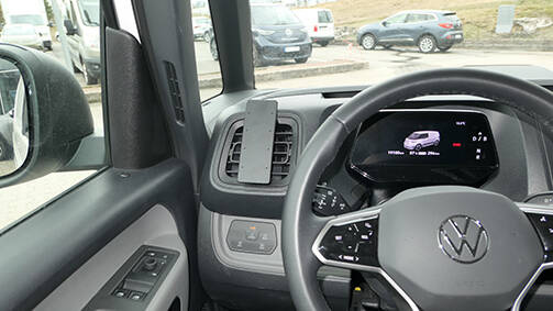 ProClip do Volkswagen ID. Buzz Cargo 2023-2025