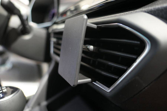 Brodit ProClip uchwyt do Cupra Formentor 2021-2025