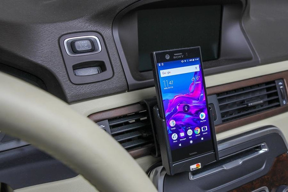 Uchwyt aktywny do Sony Xperia XZ1 Compact