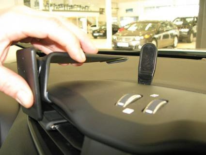 Brodit ProClip uchwyt do Jeep Renegade 2015-2023 