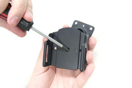 Uchwyt uniwersalny pasywny do smartfonów bez futerału oraz w futerale lub etui o wymiarach: 49-63 mm (szer.), 12-16 mm (grubość).