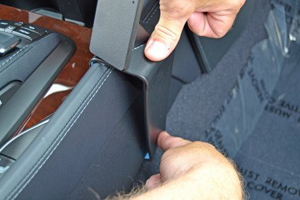 Brodit ProClip uchwyt do Lexus Seria LX 2016-2021