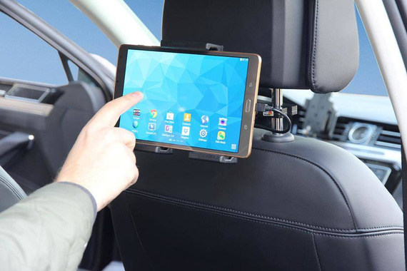 Uchwyt aktywny do tabletów Android w futerale o wymiarach: 120-150 mm (szer.), do 25 mm (grubość)