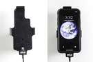 Uchwyt do Apple iPhone Xs w futerale z wbudowanym kablem USB oraz ładowarką samochodową
