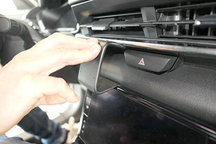 ProClip do Mazda MX-30 2021-2025