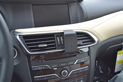 ProClip do Infiniti QX30 17-19