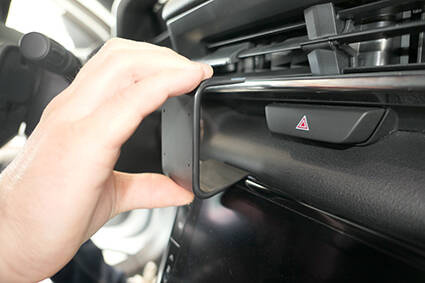 ProClip do Mazda MX-30 2021-2026