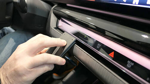 ProClip do BMW seria 5 G60 G61 G68 2024-2025